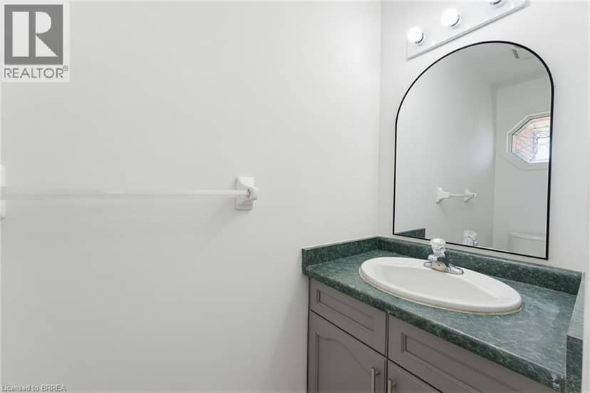 25 ANASTASIA Crescent — photo 16 of 40