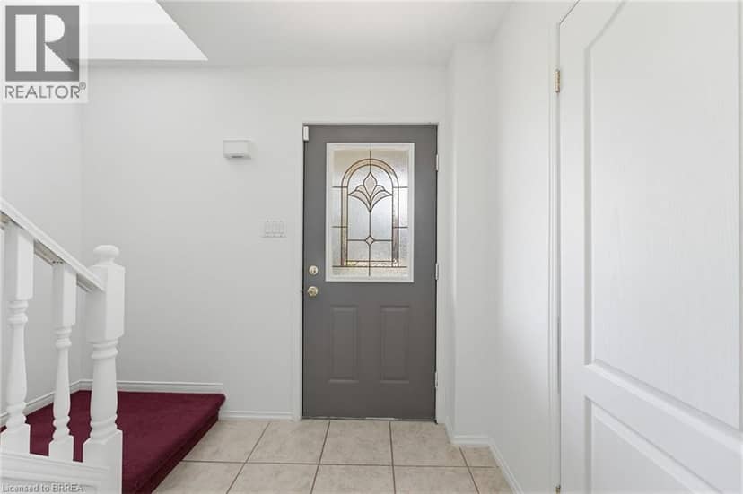 25 ANASTASIA Crescent — photo 5 of 40
