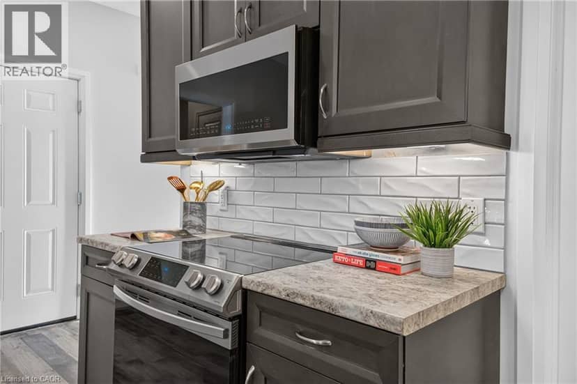 278 MCCOURT Place — photo 19 of 40
