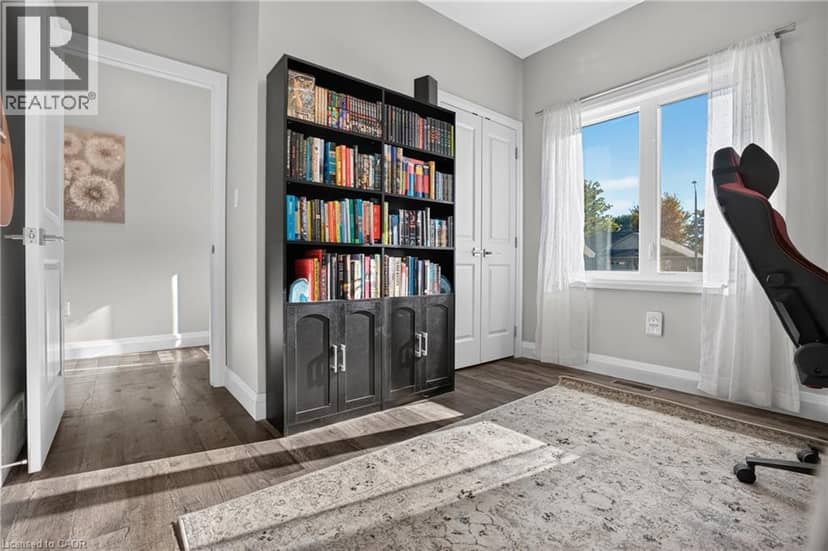278 MCCOURT Place — photo 35 of 40