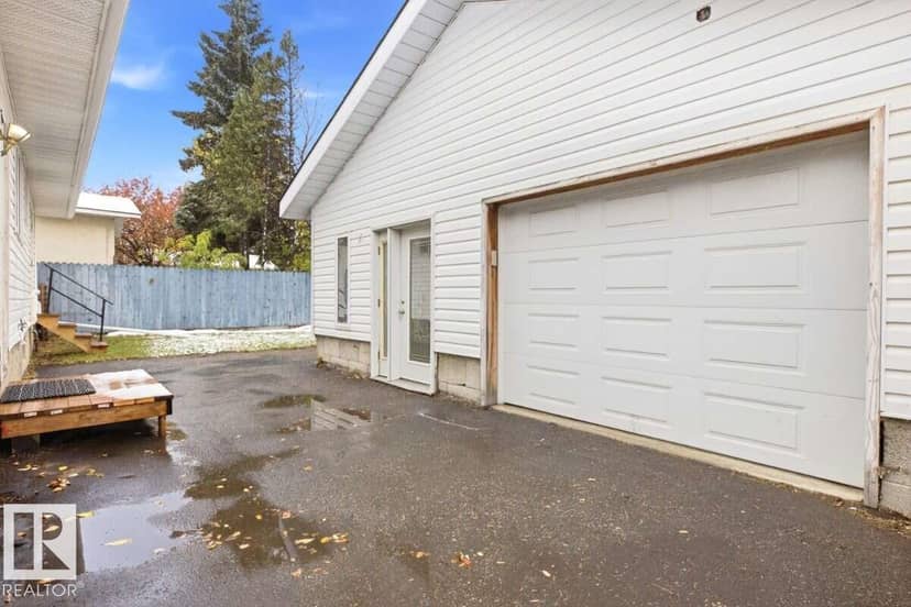 20 Galaxy Wy, Sherwood Park, photo 5