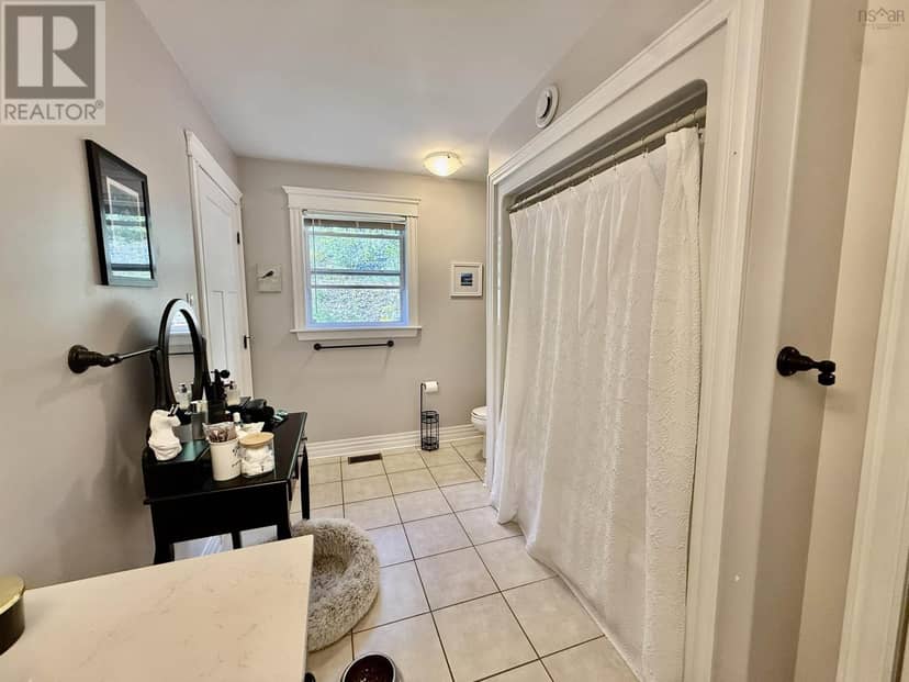 258 Heatherglen Drive — photo 30 of 40