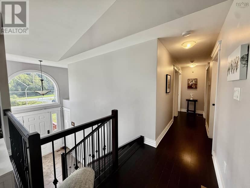258 Heatherglen Drive — photo 18 of 40