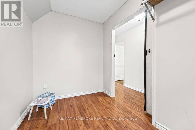 459 Somerset Street — photo 32 of 40