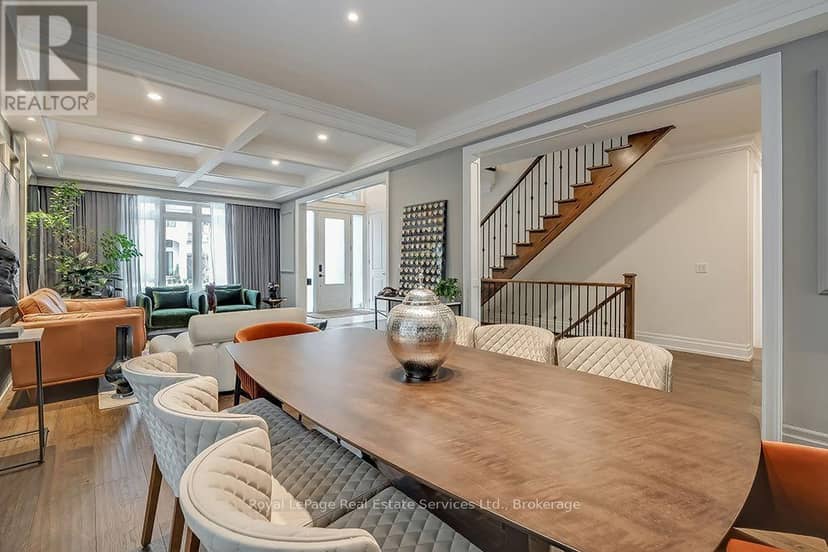 124 Paliser Court — photo 10 of 40