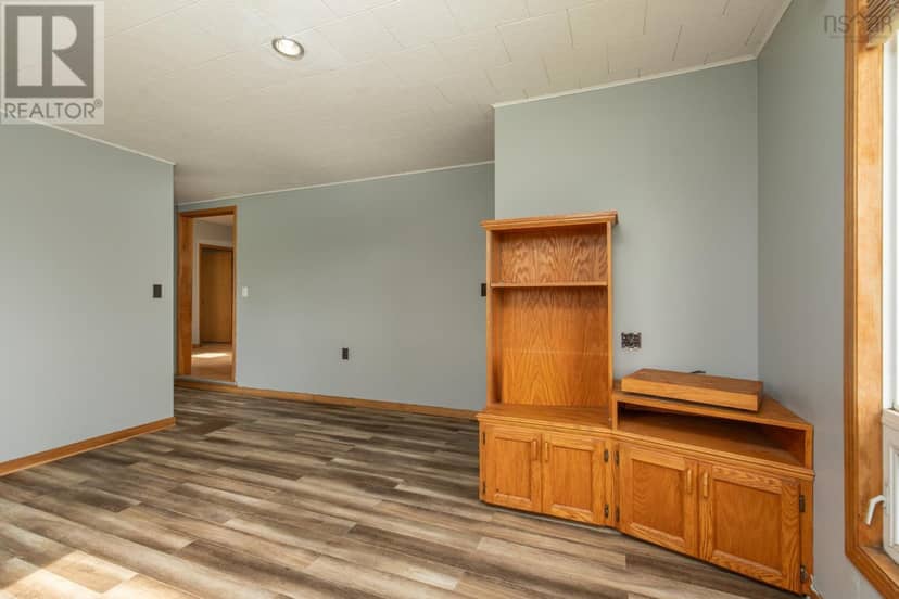 5347 Highway 1 — photo 15 of 40
