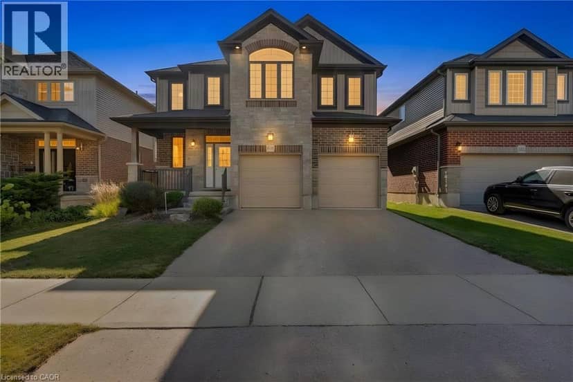 621 SUNDEW Drive — photo 2 of 40