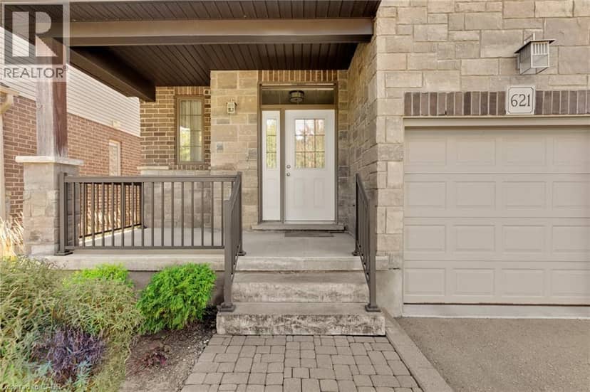 621 SUNDEW Drive — photo 4 of 40
