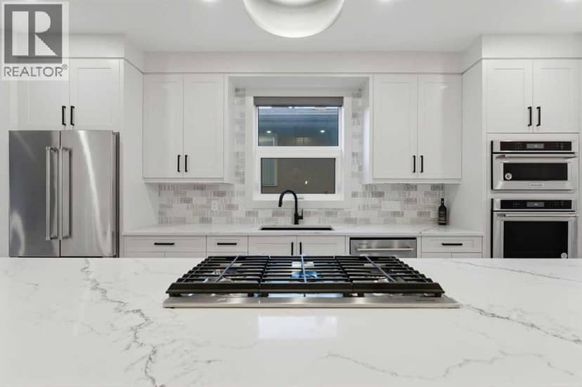 631 55 Avenue SW, Calgary, photo 7