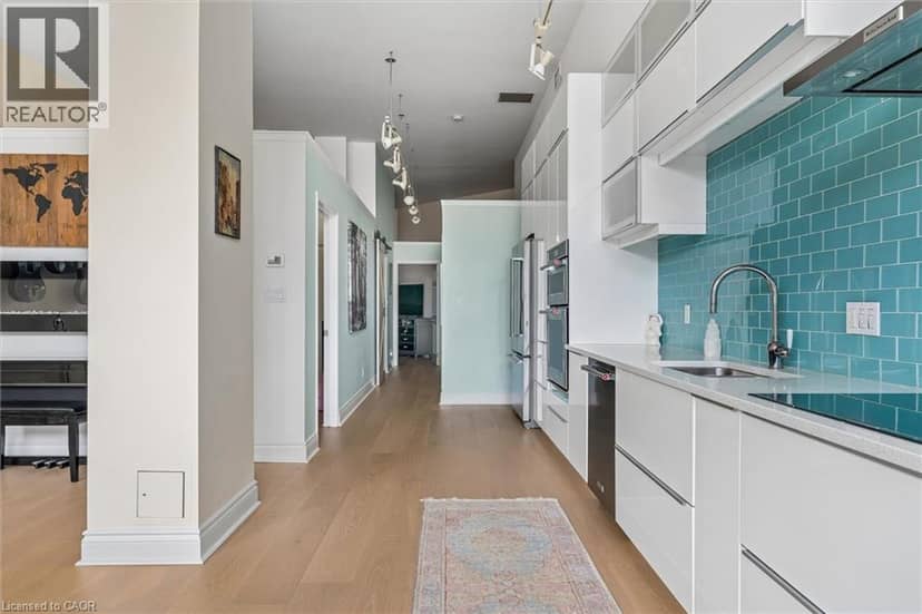 276 KING Street W Unit# 213 — photo 9 of 40
