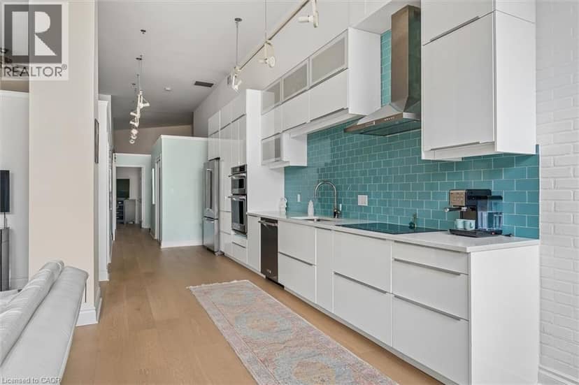 276 KING Street W Unit# 213 — photo 10 of 40