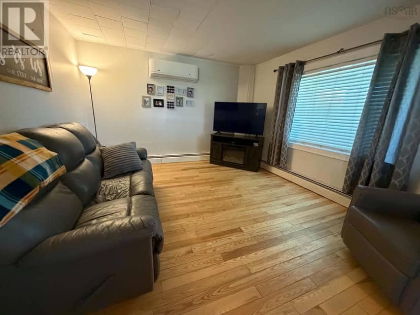 18 Chemin Marteau Road — photo 10 of 26