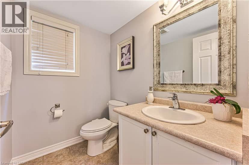 270 SPRINGVALLEY Crescent — photo 21 of 40