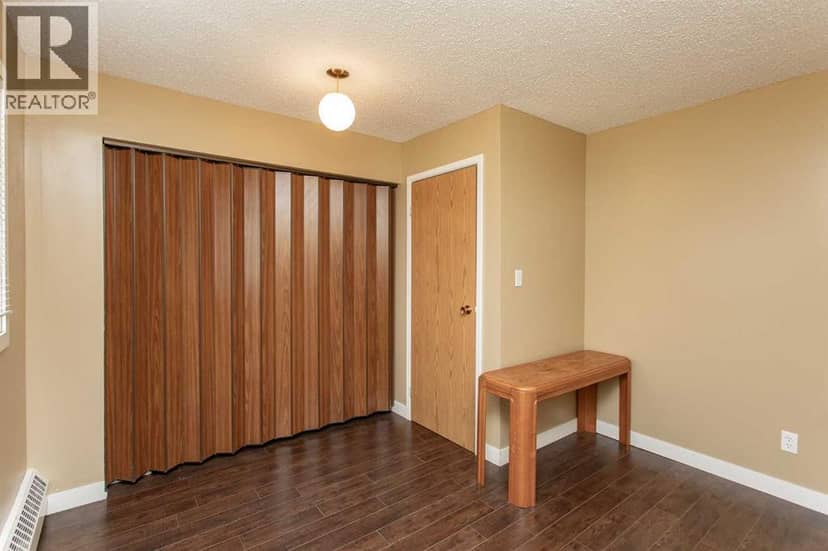 201, 49 Bennett Street — photo 12 of 22