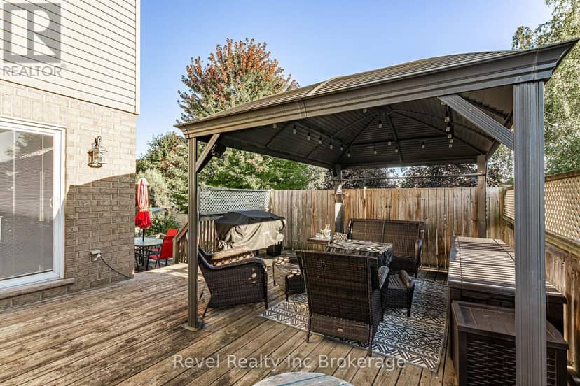 53 Applewood Street — photo 37 of 40