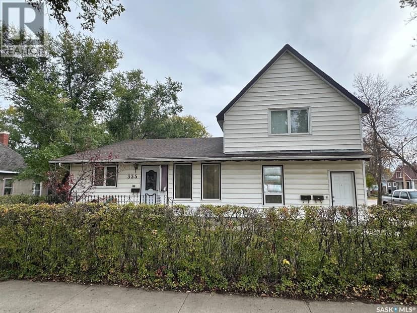 335 main STREET S, Moose Jaw