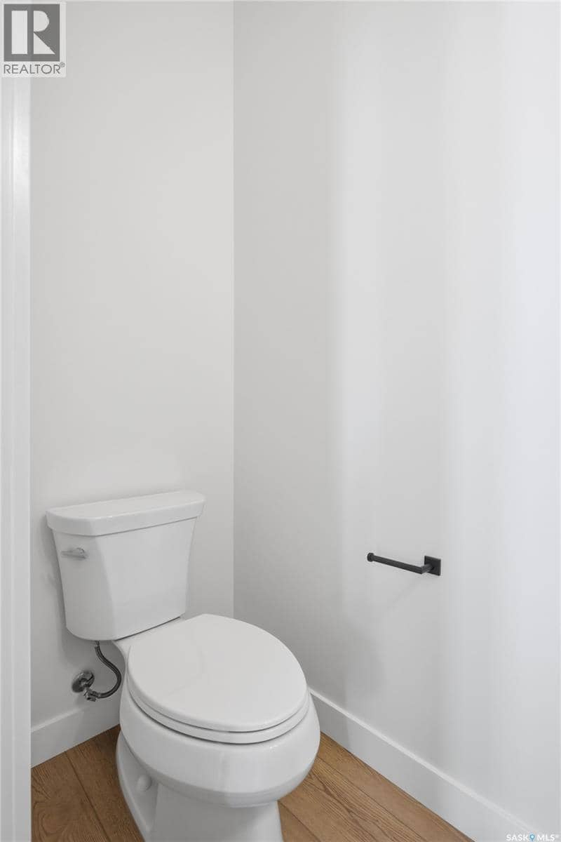 442 Cockcroft PLACE — photo 5 of 30