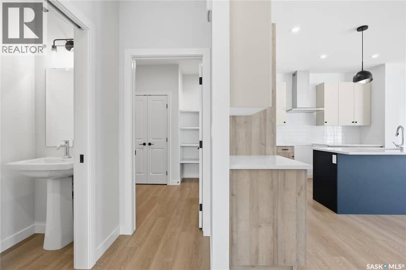 442 Cockcroft PLACE — photo 3 of 30