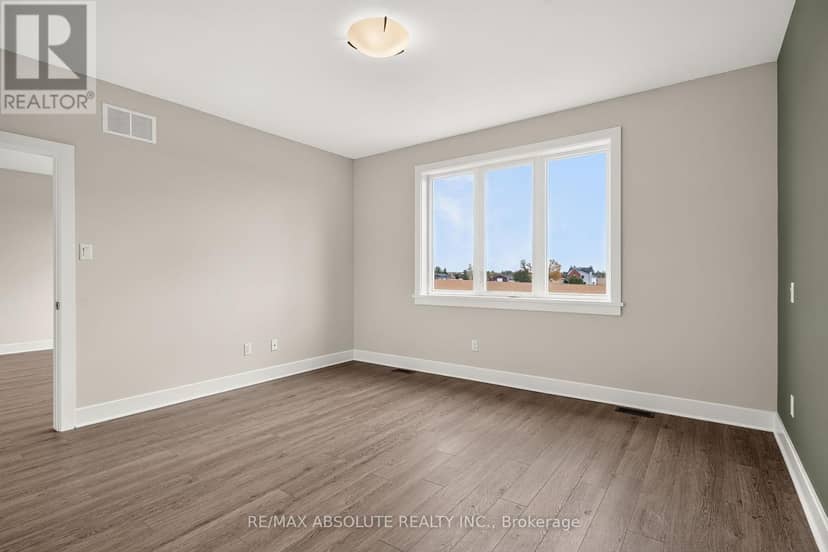 189 Johanna Street — photo 17 of 31