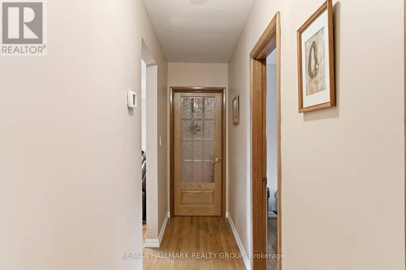 23 Aldershot Avenue — photo 23 of 40