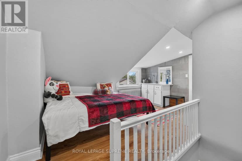 626 Manning Avenue — photo 22 of 40