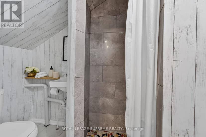 626 Manning Avenue — photo 24 of 40