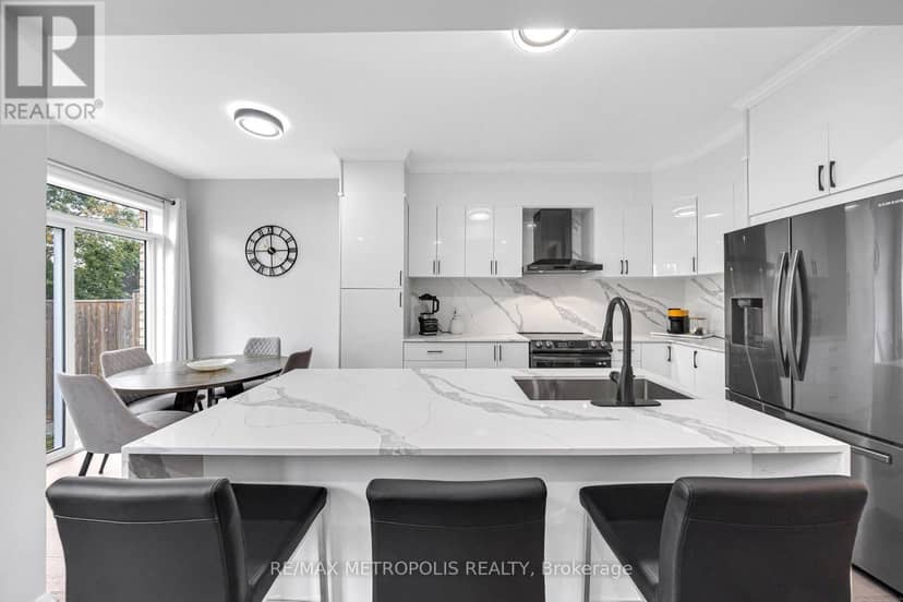 93 Blanchard Crescent — photo 12 of 31