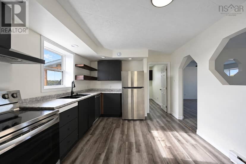 14 Crescent Drive — photo 14 of 36
