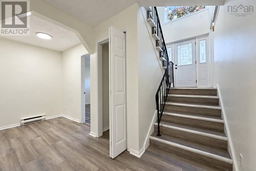 14 Crescent Drive — photo 25 of 36