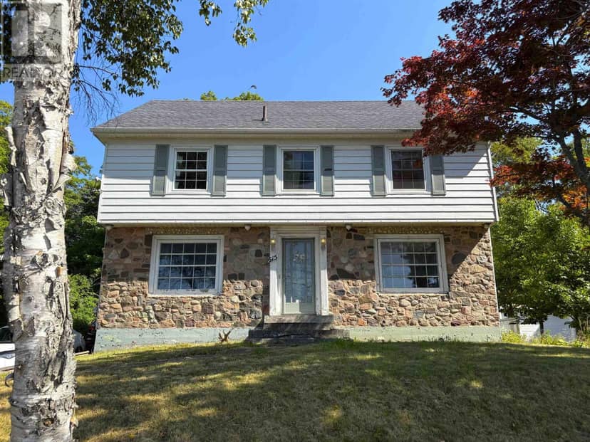 615 Kings Road Road — photo 38 of 40