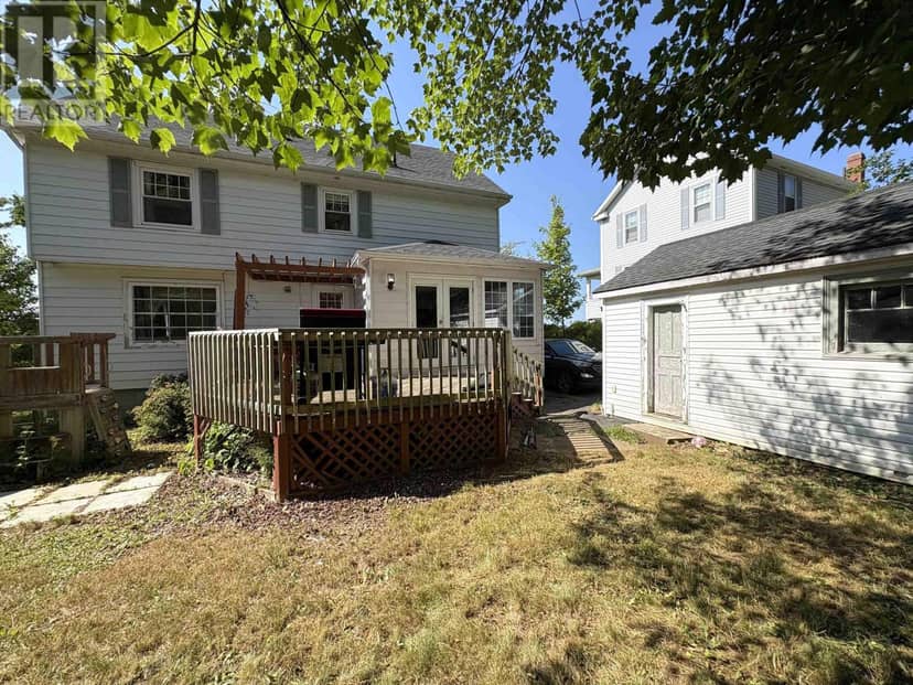 615 Kings Road Road — photo 35 of 40
