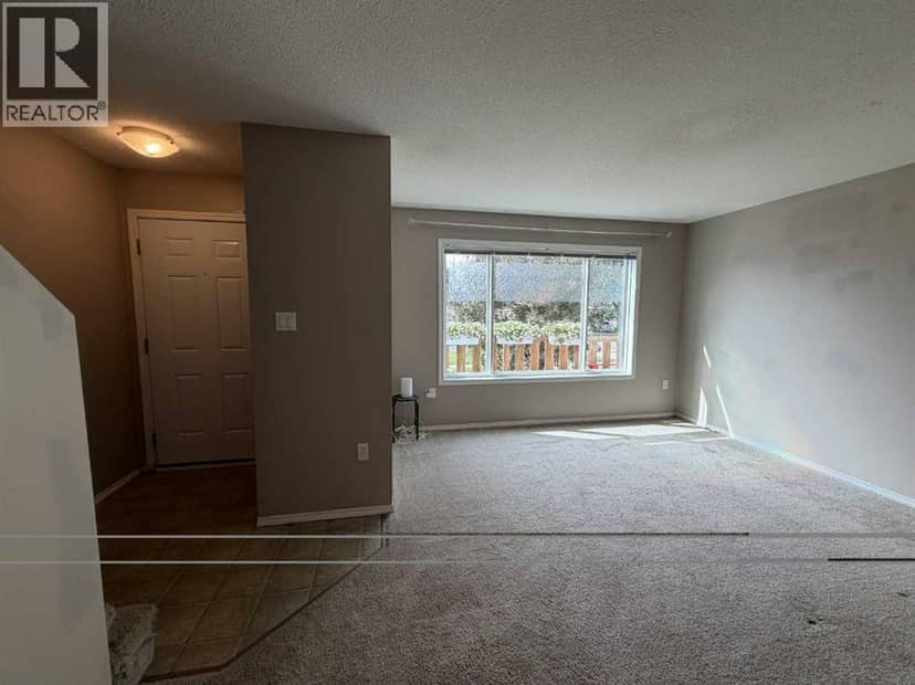 5105 54 Street, Taber, photo 5