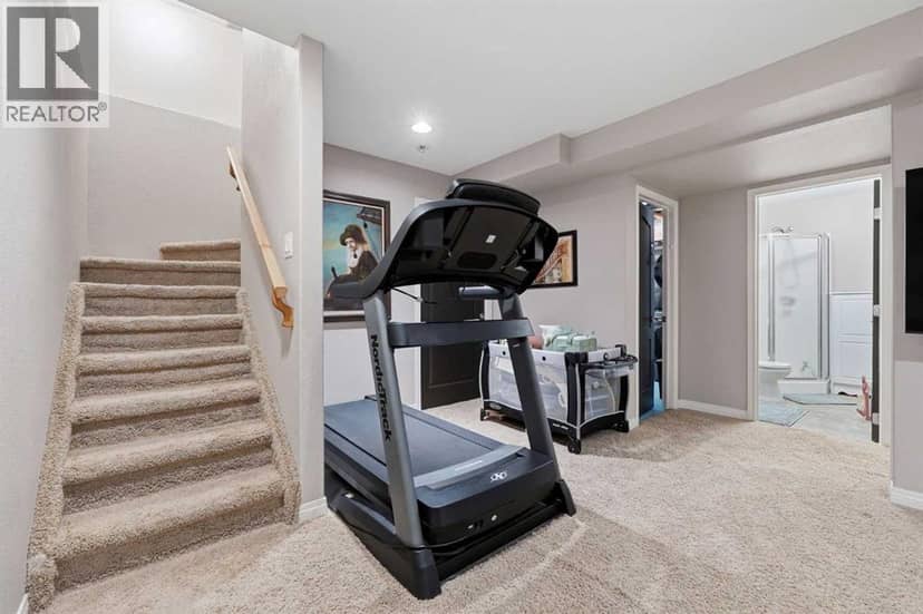 27 Fenwood Close — photo 22 of 38