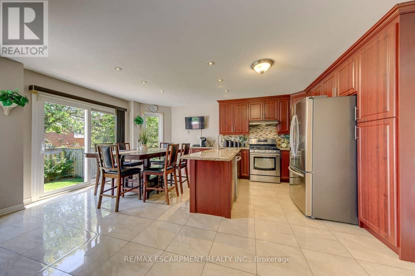 2442 Wynten Way — photo 12 of 40