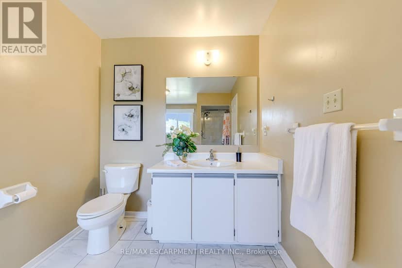 2442 Wynten Way — photo 25 of 40