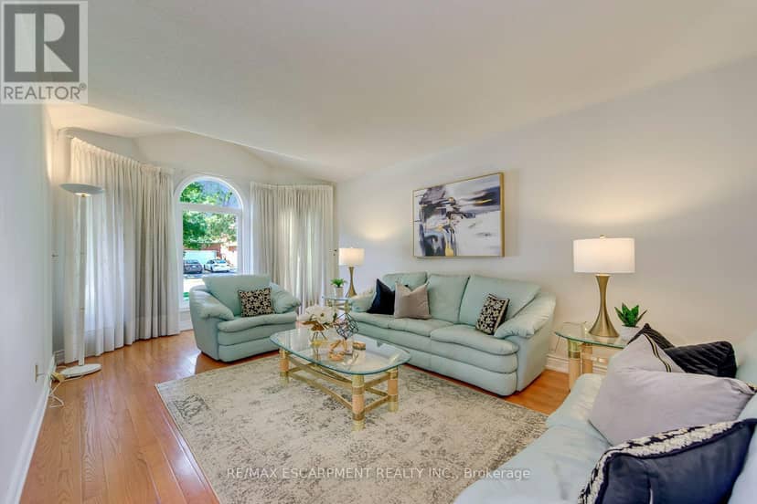 2442 Wynten Way, Oakville, photo 6