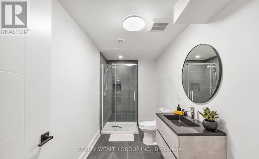4636 Lee Avenue — photo 38 of 40