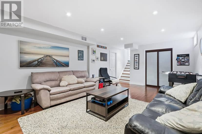 31 Karsh Crescent — photo 38 of 40