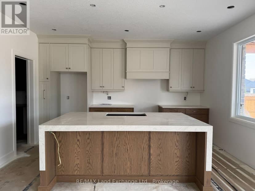 966 Bogdanovic Way — photo 4 of 17