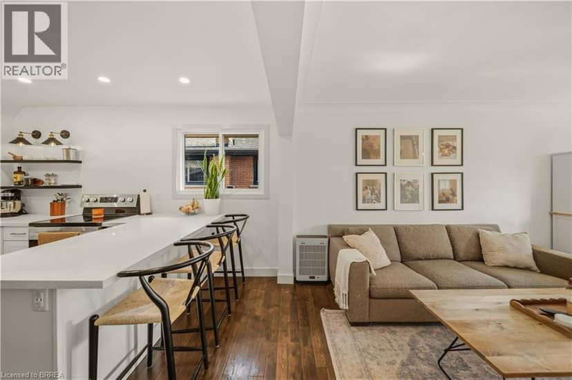 47 BUCKINGHAM Street — photo 10 of 40