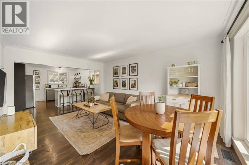 47 BUCKINGHAM Street, Brantford, photo 6