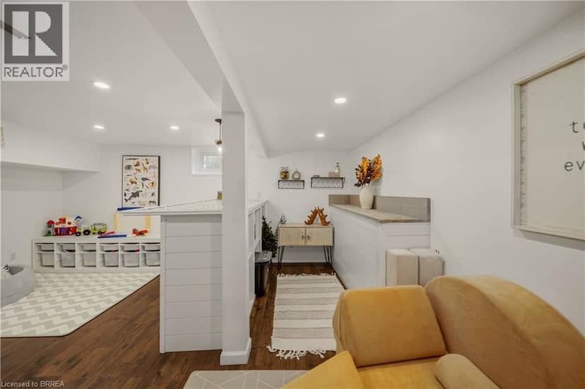 47 BUCKINGHAM Street — photo 26 of 40