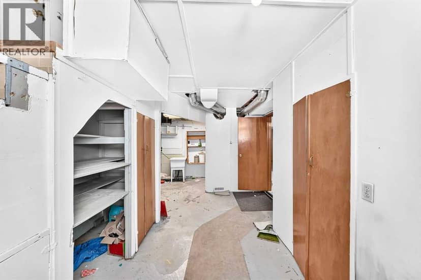 1703 32 Street SW — photo 39 of 40