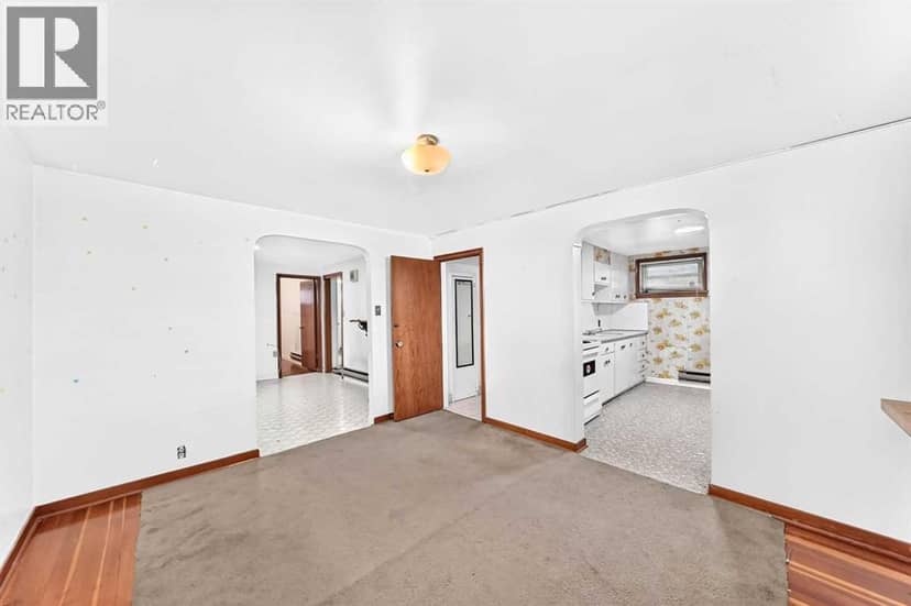 1703 32 Street SW — photo 28 of 40