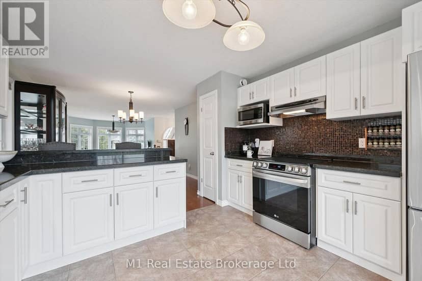 51 McGowan Street — photo 11 of 38