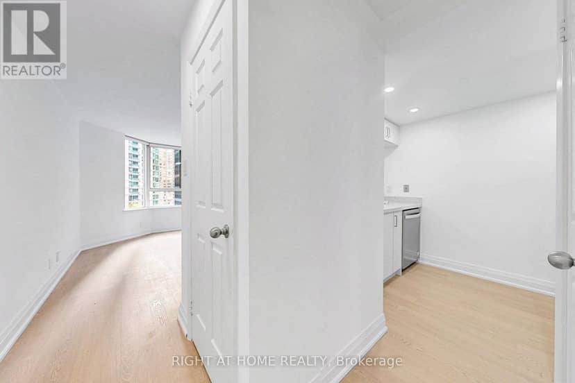 909 - 44 Gerrard Street W, Toronto, photo 7