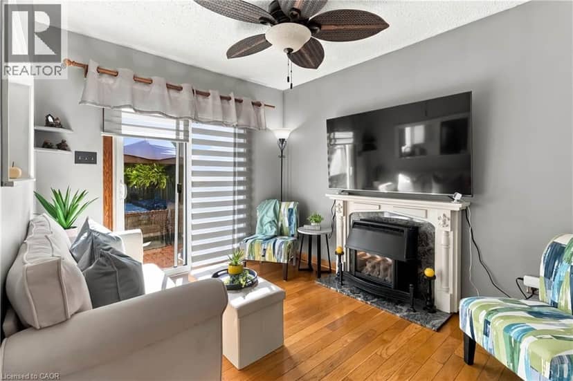 608 WOODWARD Avenue — photo 9 of 38