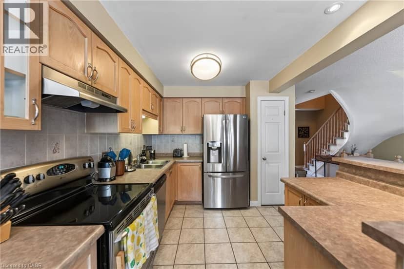 11 ELDERBERRY Avenue — photo 14 of 40