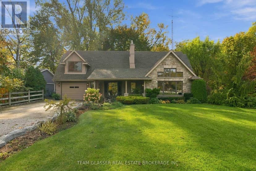 8421 Defore Drive, Lambton Shores