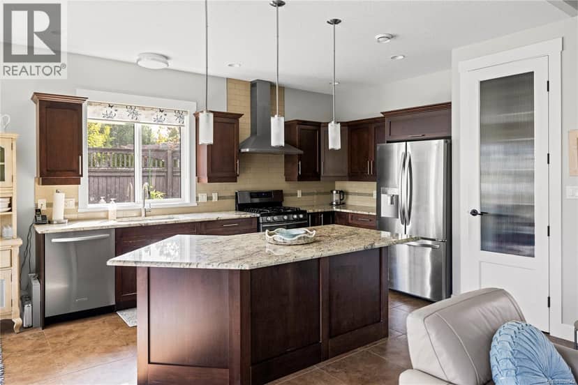 688 Lowry's Rd — photo 9 of 40